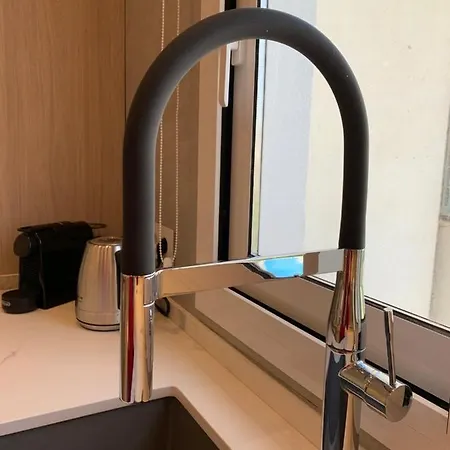 Spaces Oasis Suites- 4 Bedroom, 4 Ensuite Bathrooms, Terrace, Pool, Centre Apartment Sitges